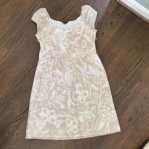 Theory Beige and White Cream Patterned Dress Size 10 - 100% cotton Classic Chic